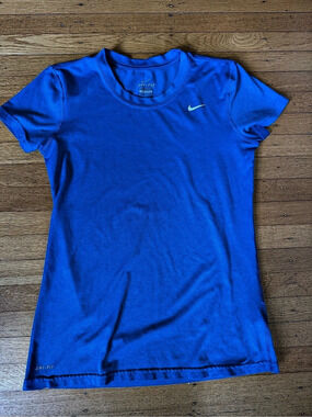 Nike Dri-FIT Legend Training T-Shirt Blue Womens Small S